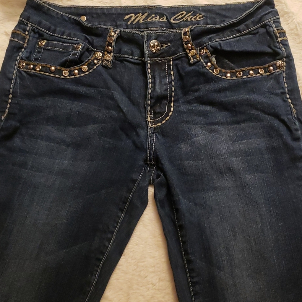Jeans - Picture 2 of 4